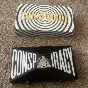 CLOSET CLOSING LAST CALL! ACCEPTING ALL OFFERS! Conspiracy Palette